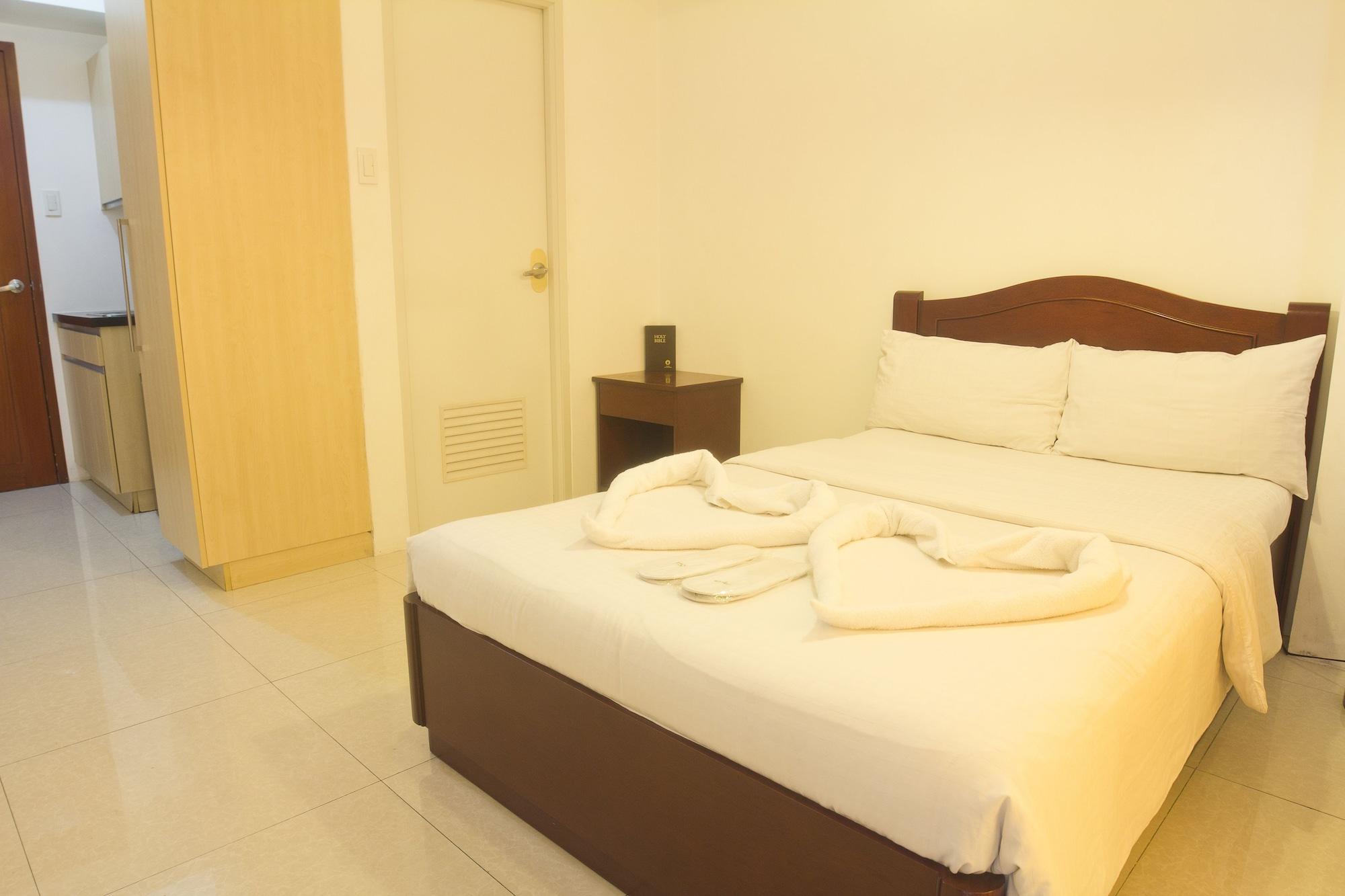Oyo 893 Dian Suites Makati Manila Exterior foto